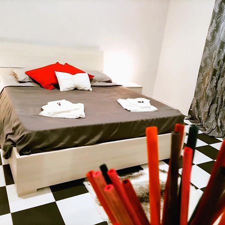 Il Sogno Apartment Fiumicino Bagian luar foto